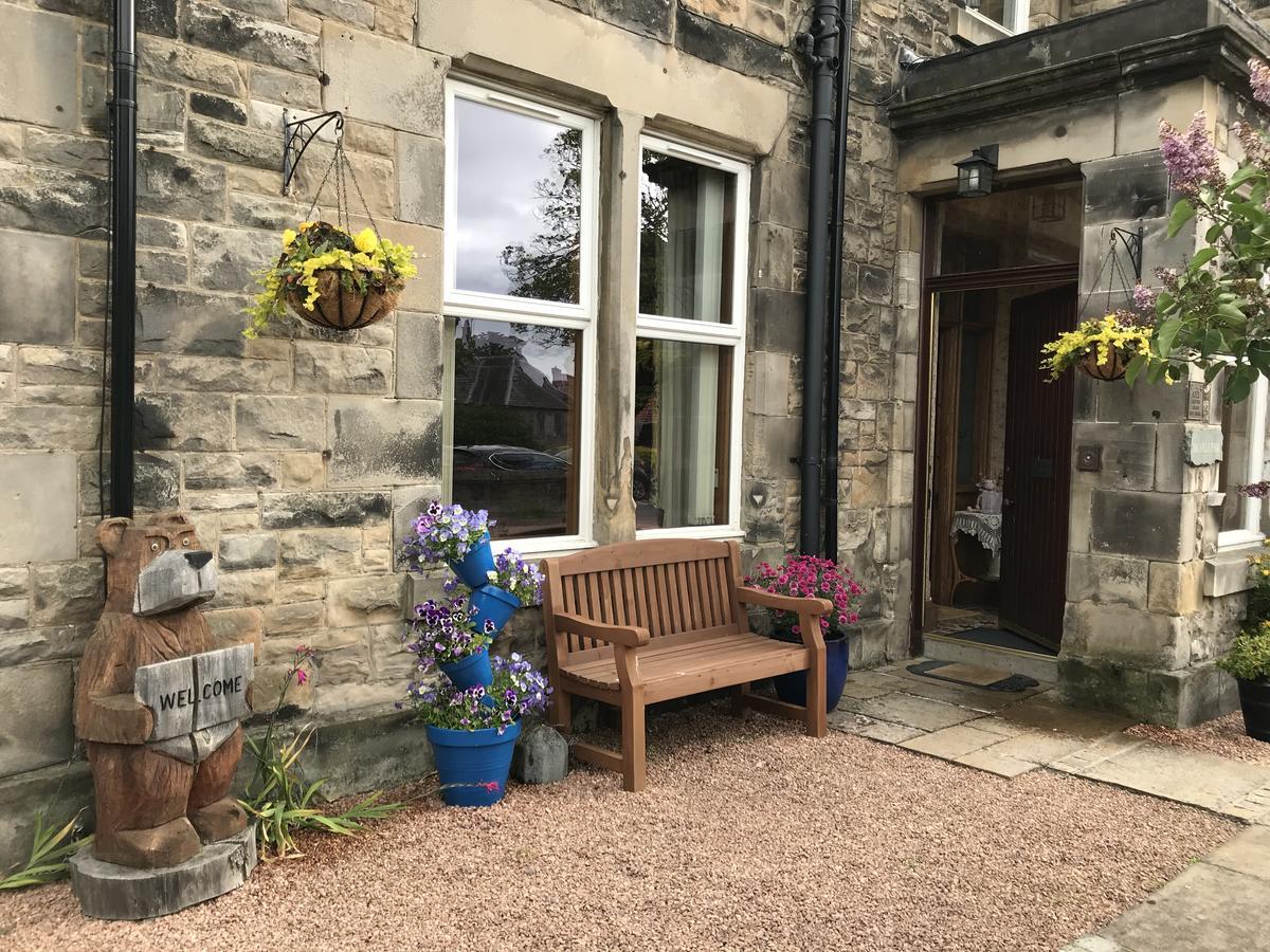Dunclutha Guest House Leven  Buitenkant foto